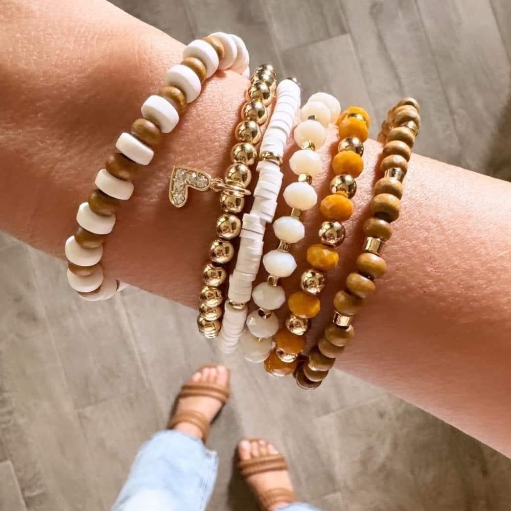 SANDLEWOOD- Retired Park Lane Gold, White, and Tan Beaded Bracelet Set of 6